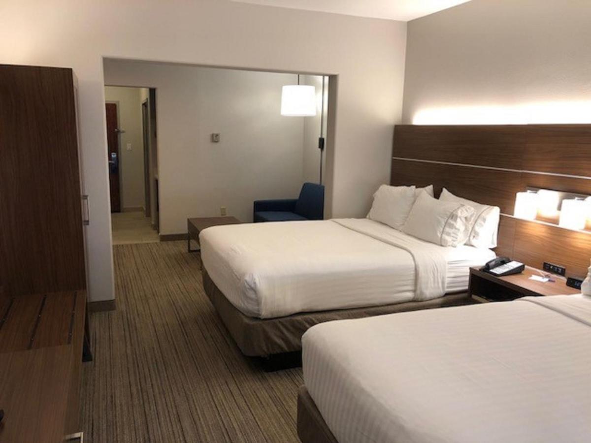 Holiday Inn Express Hotel & Suites Rio Grande City, An Ihg Hotel Exterior foto